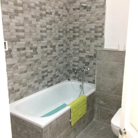 Apartment With 4 Bedrooms In Sevilla With Wonderful City View Furnished Balcony And Wifi Apartment
