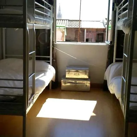 Apartment Apartment With 4 Bedrooms In Sevilla With Wonderful City View Furnished Balcony And Wifi *